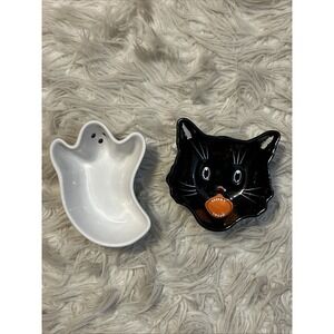 Pottery Barn Halloween Ceramic Ghost Cat Bowls Set of 2 5"-6.5" Black White Dish